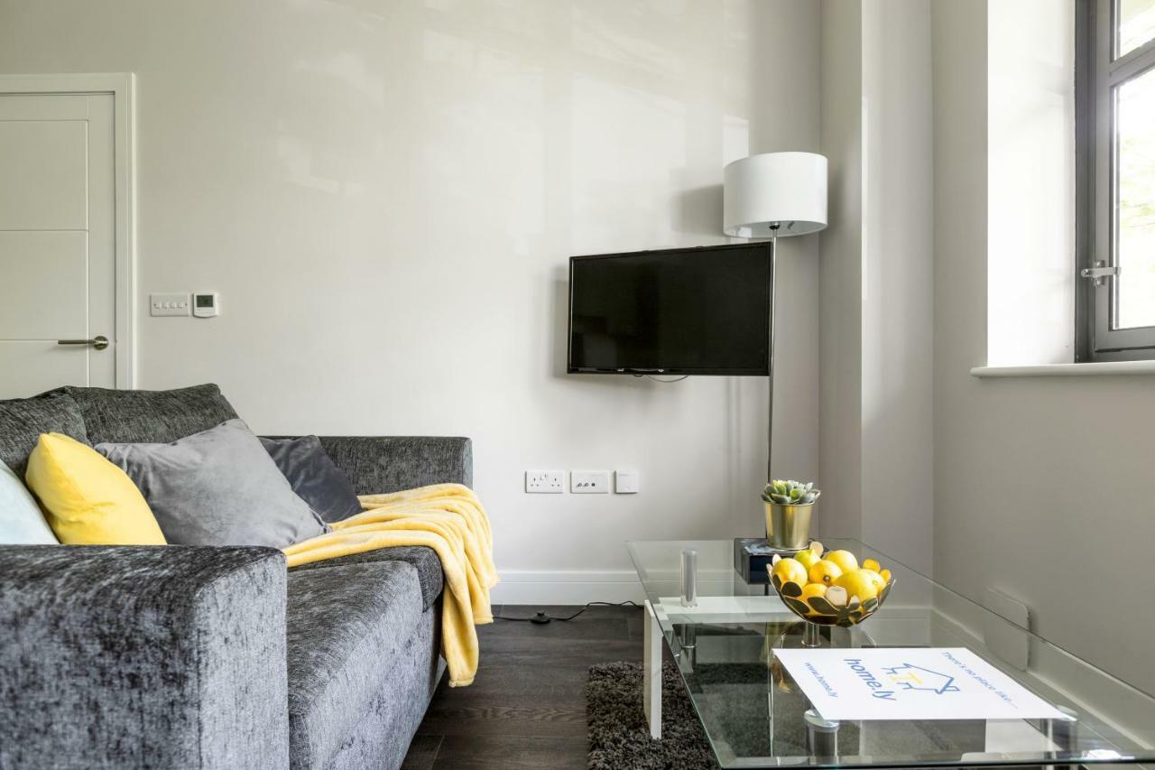Homely - Watford Premier Apartments Экстерьер фото