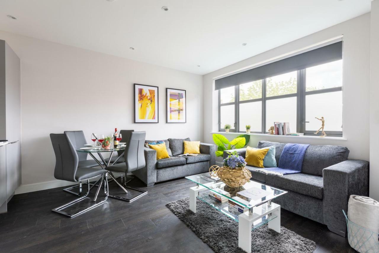 Homely - Watford Premier Apartments Экстерьер фото