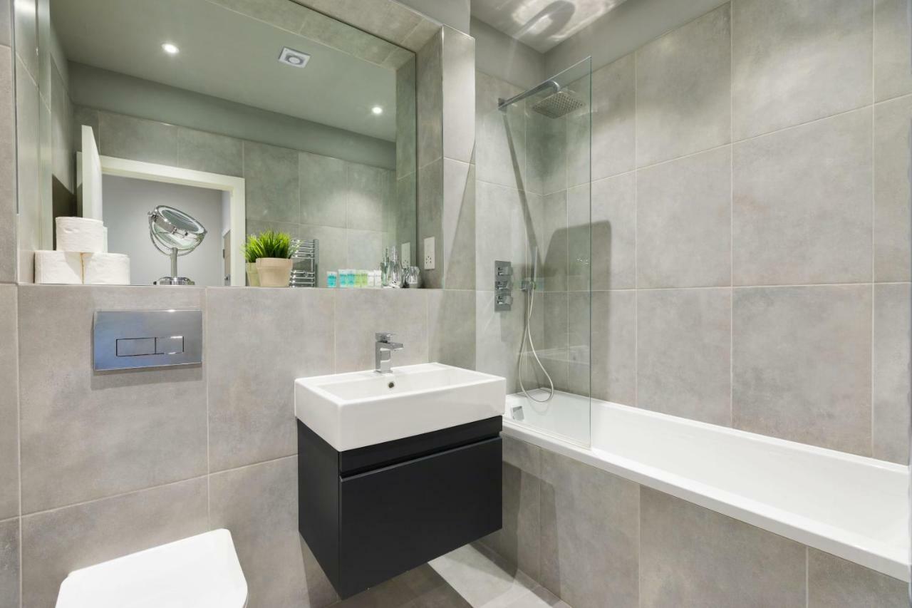 Homely - Watford Premier Apartments Экстерьер фото